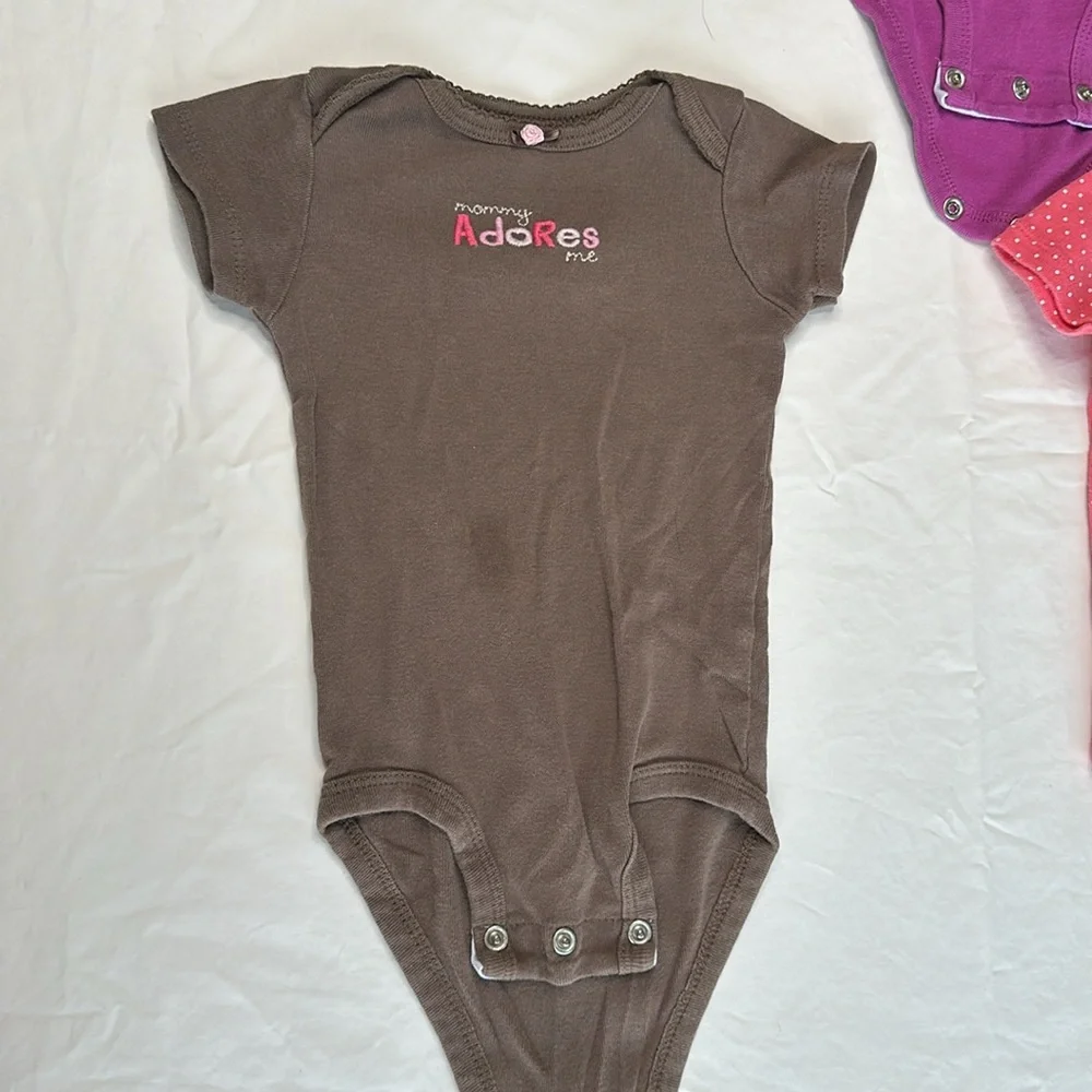 Carters size 9 month baby girl short sleeve onesie bundle All in GREAT CONDITION